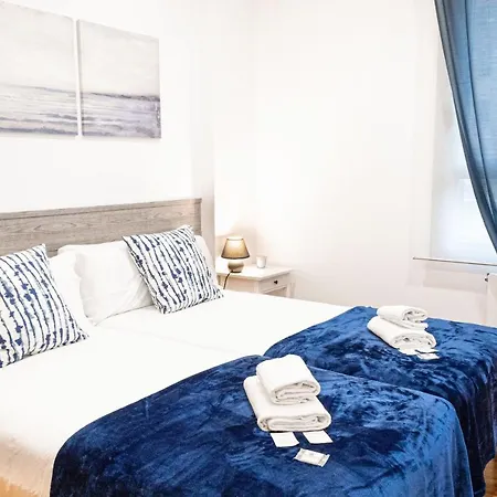 Apartment Dolaretxe By People