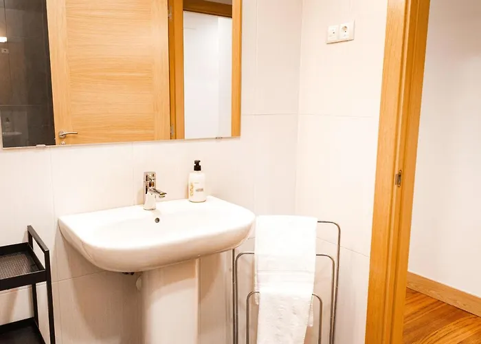 Dolaretxe By People * Bilbao